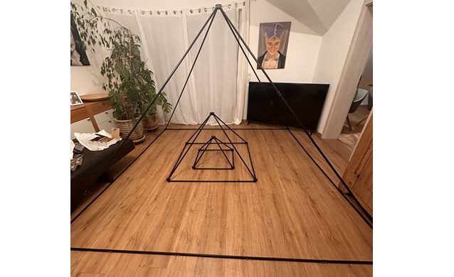 Energie-Pyramide Größe 6 (Kantenlänge 348 cm Höhe 220 cm)